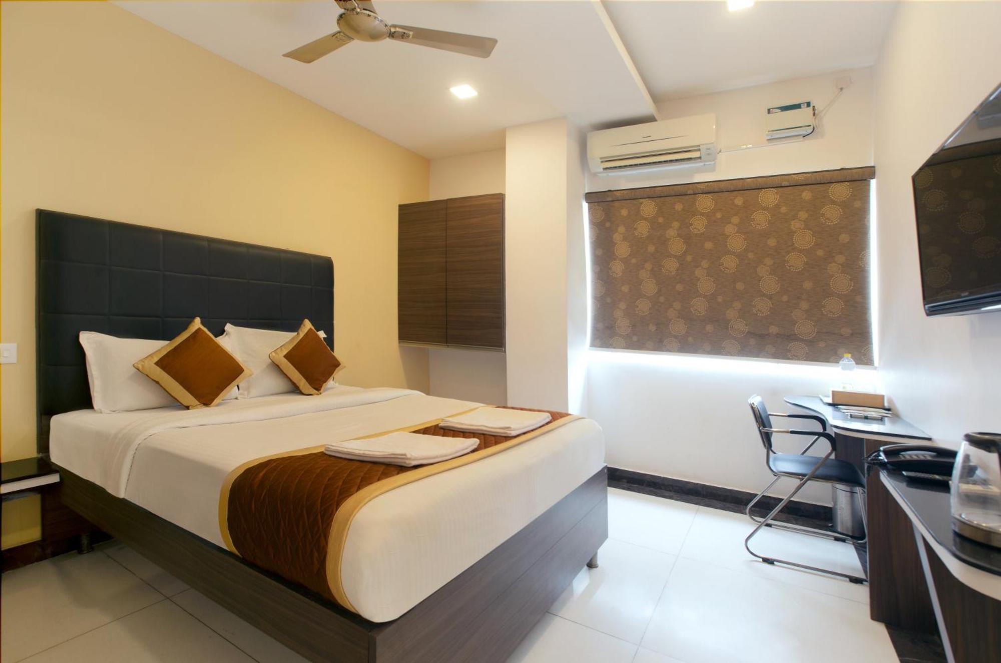Hotel Manjhi Residency Tiruchirappalli Exterior foto