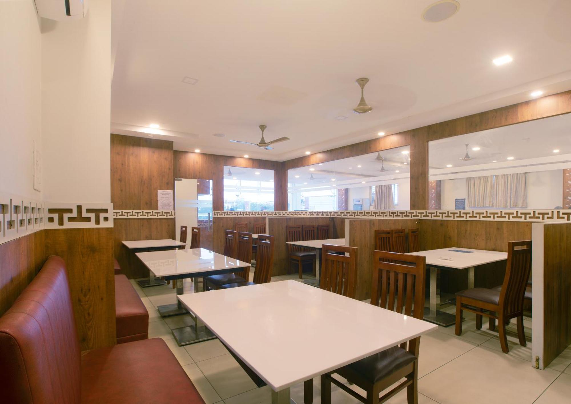 Hotel Manjhi Residency Tiruchirappalli Exterior foto