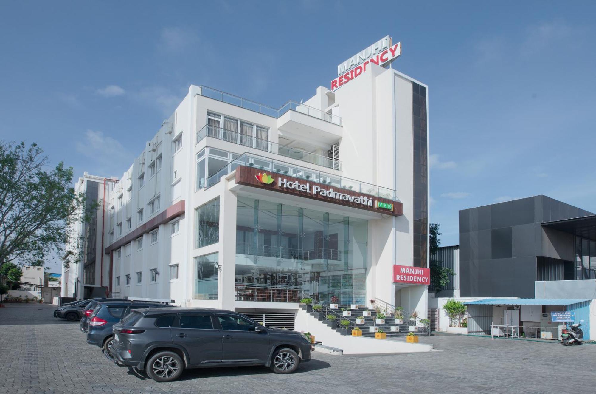 Hotel Manjhi Residency Tiruchirappalli Exterior foto